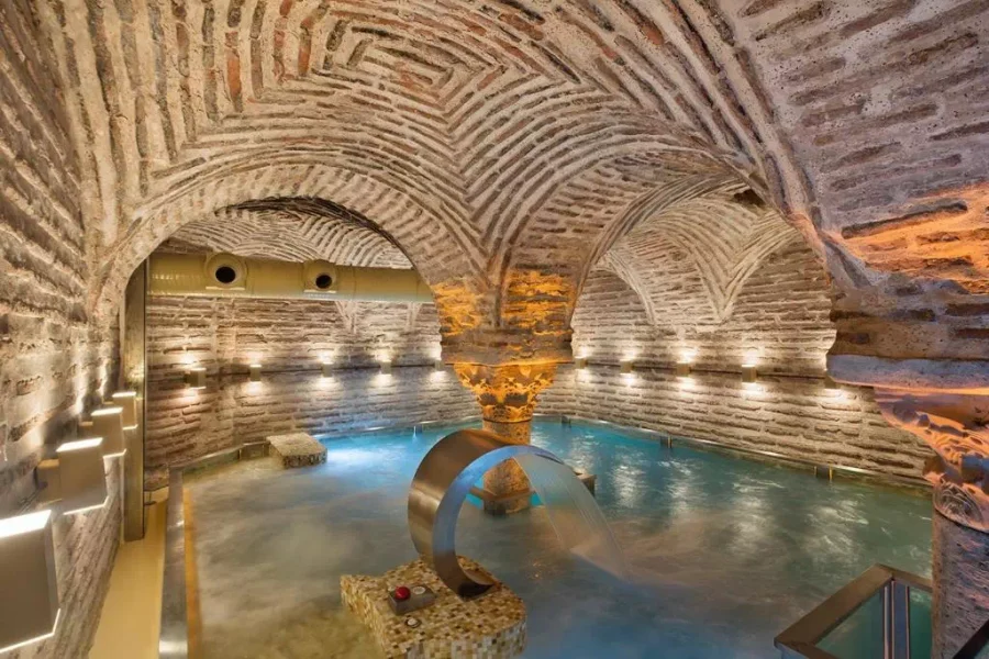 Historical Cistern Hammam & Spa in Old City